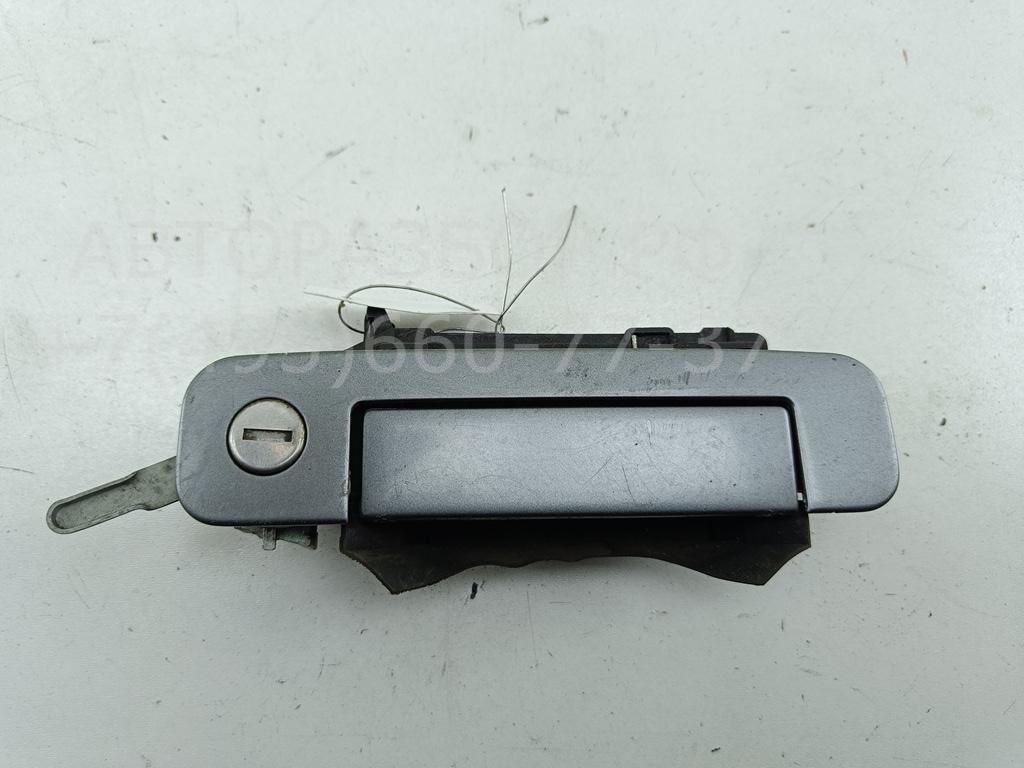 Ручка двери передней внутренняя правая