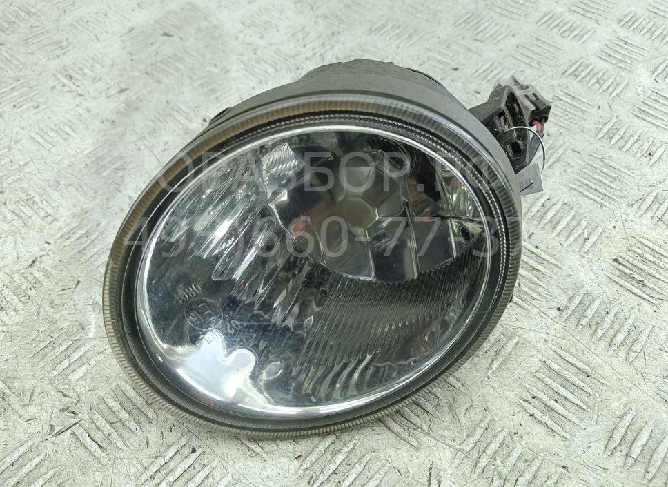 Фара противотуманная правая