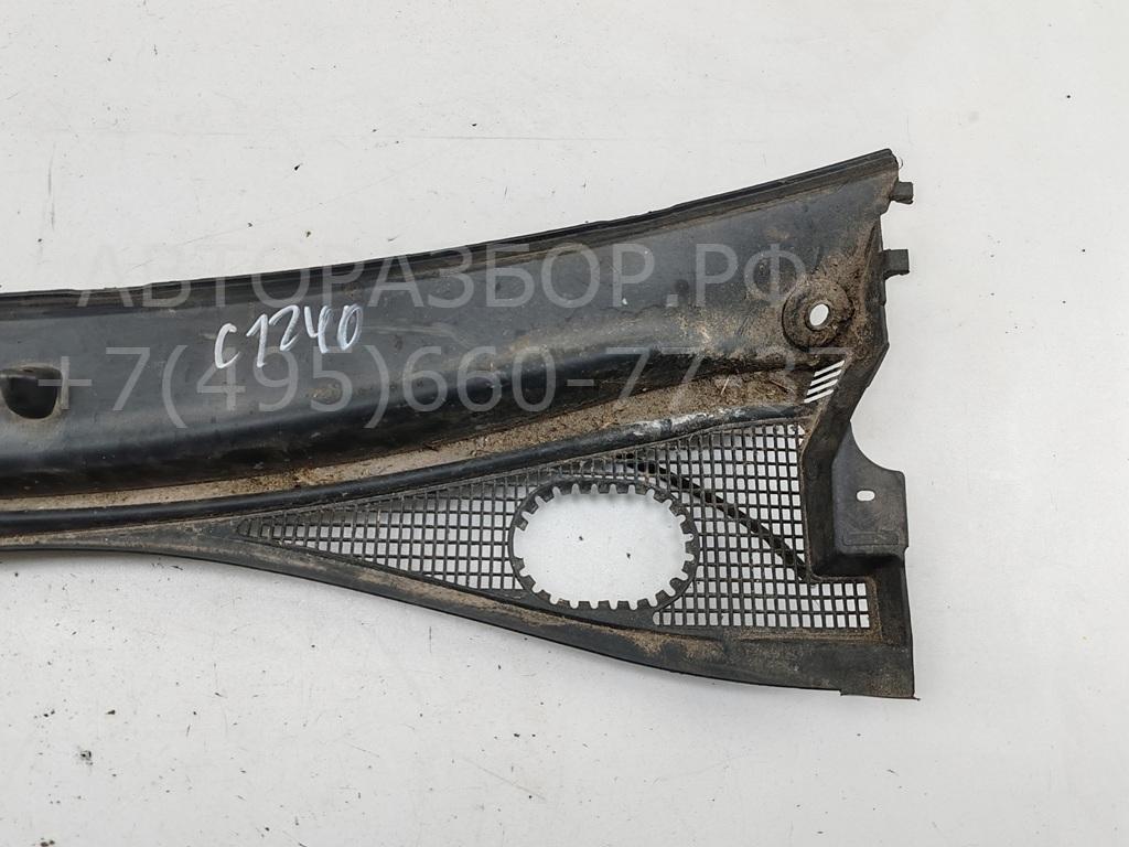 Решетка стеклоочистителей (Жабо)