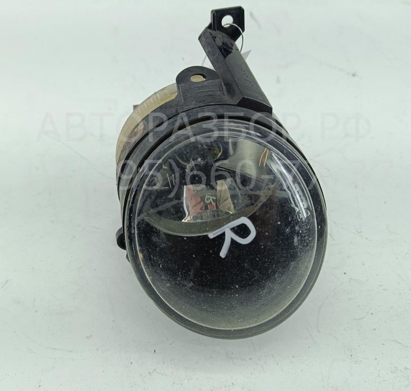 Фара противотуманная правая