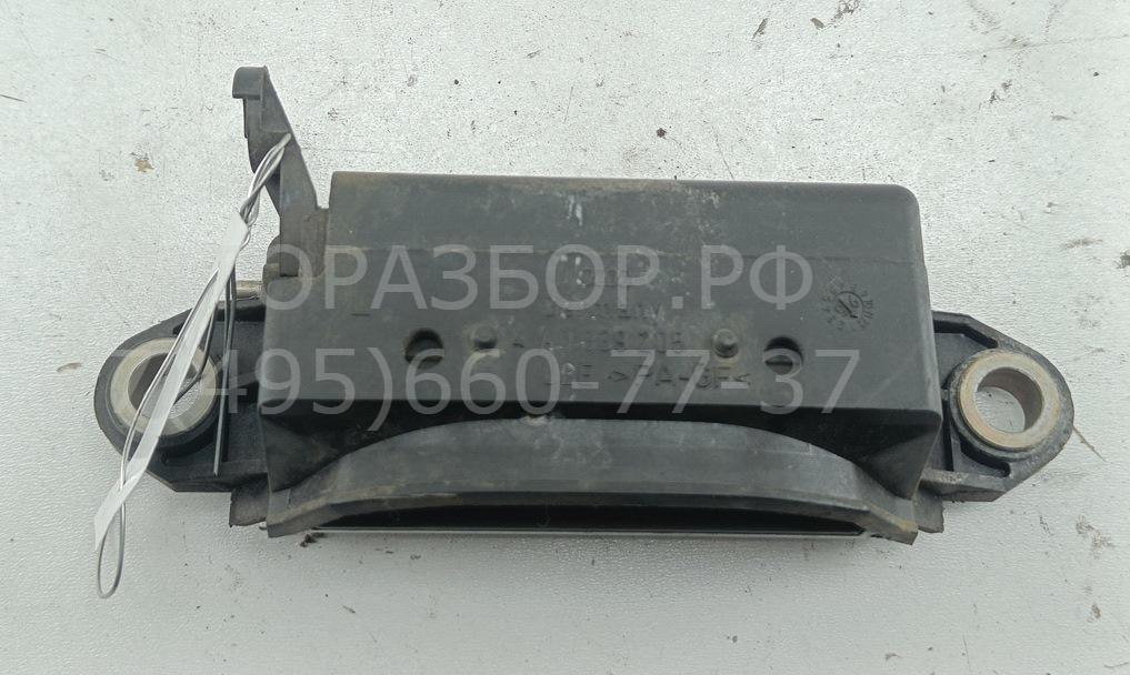 Ручка двери задней наружная левая