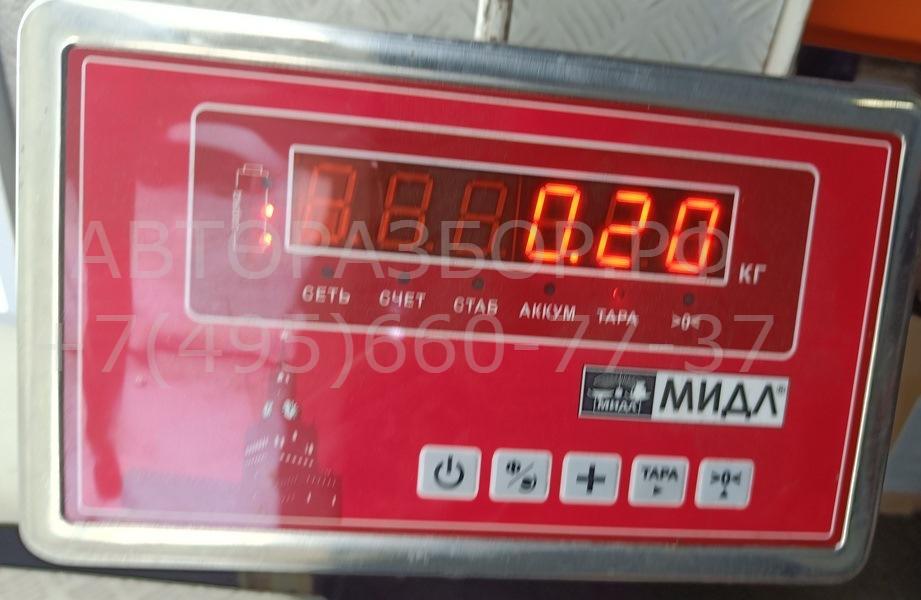 Петля крышки багажника