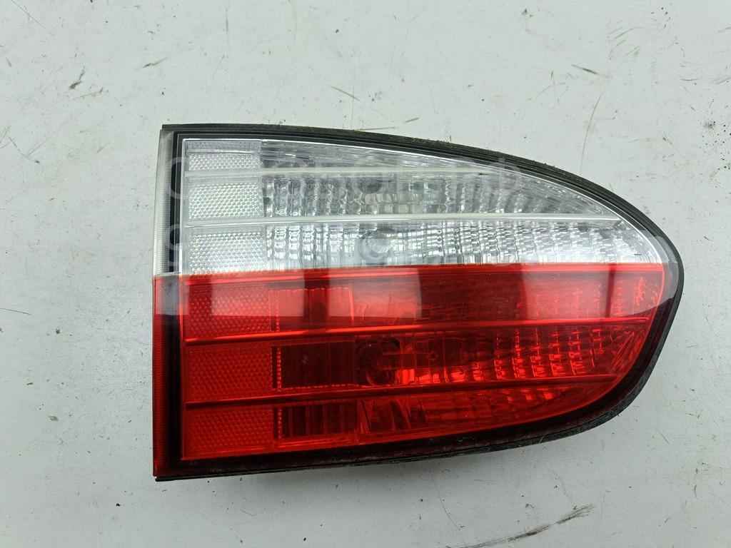 Фонарь задний внутренний левый