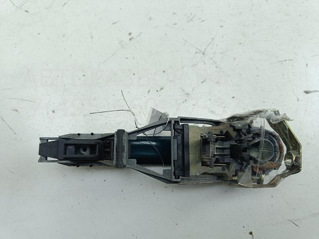 Ручка двери передней наружная правая