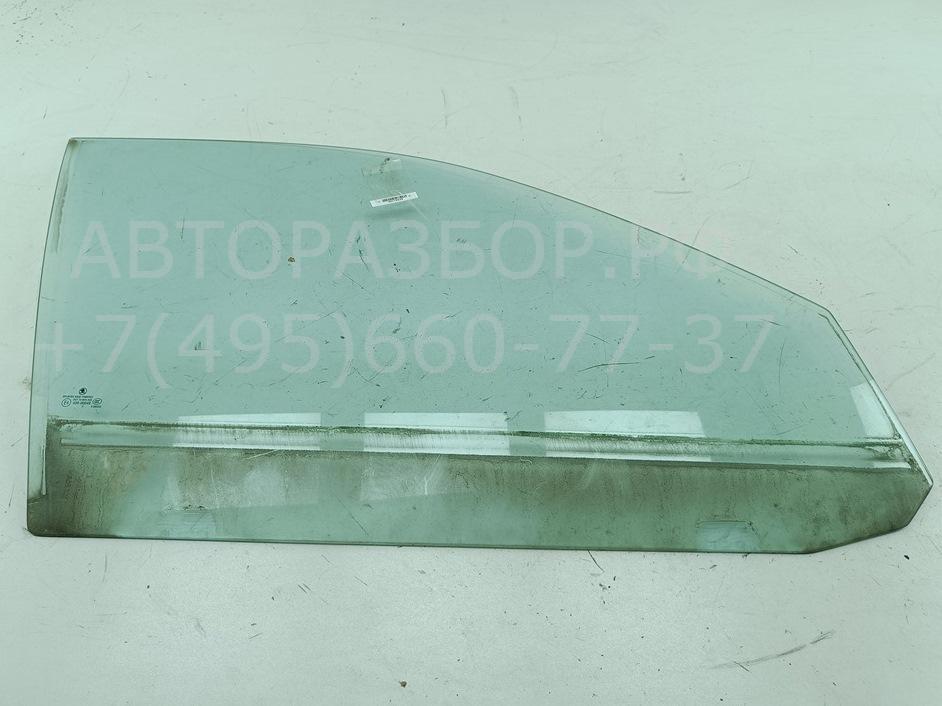 Стекло двери передней правой