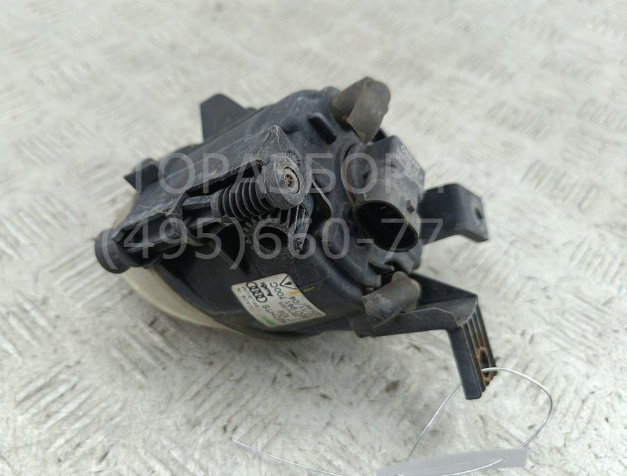 Фара противотуманная правая