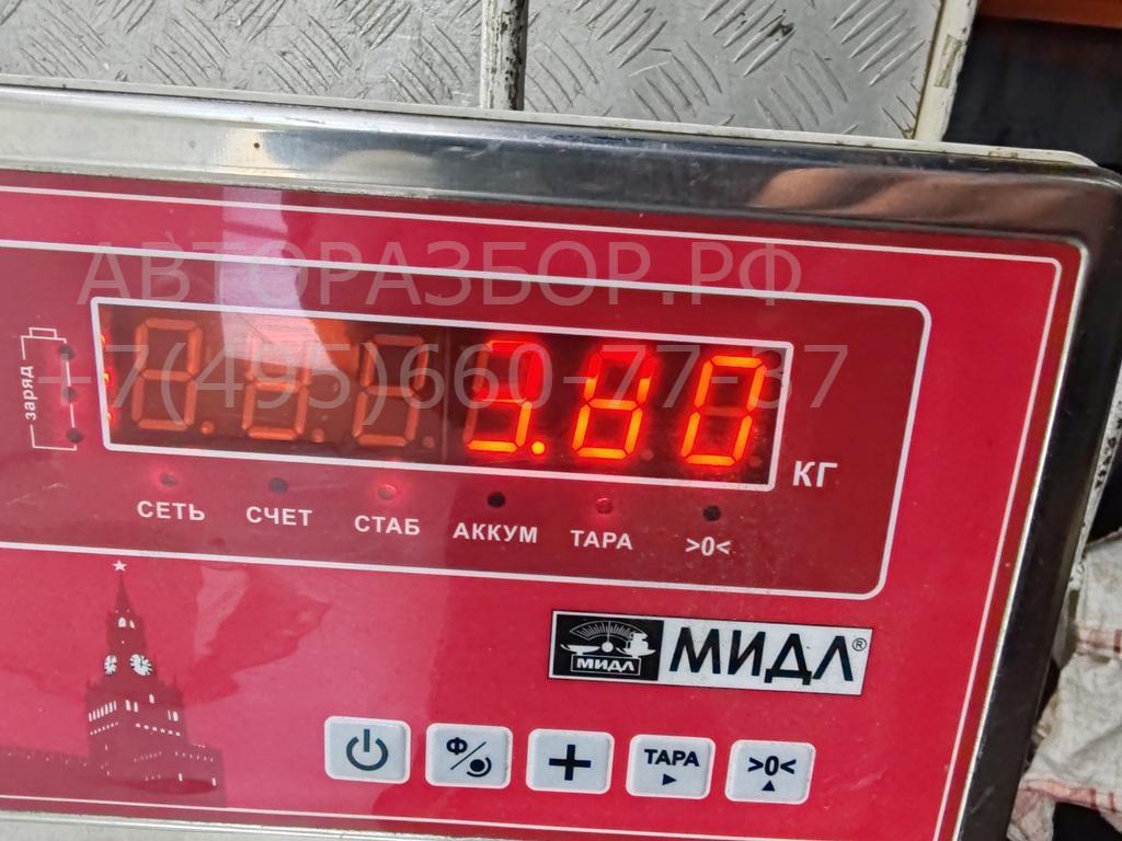 Стекло двери передней правой