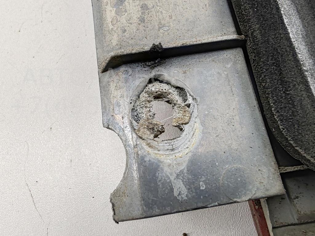 Фонарь задний внутренний левый