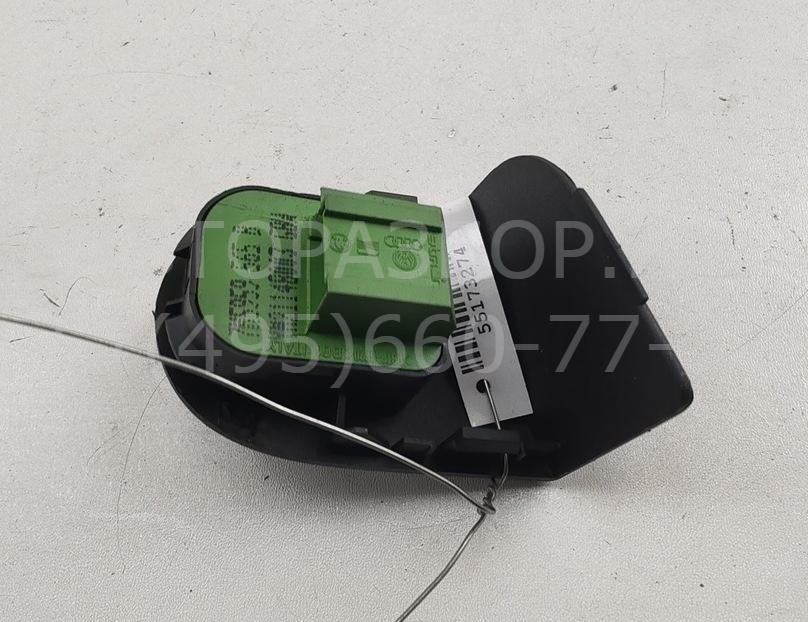 Кнопка регулировки зеркала