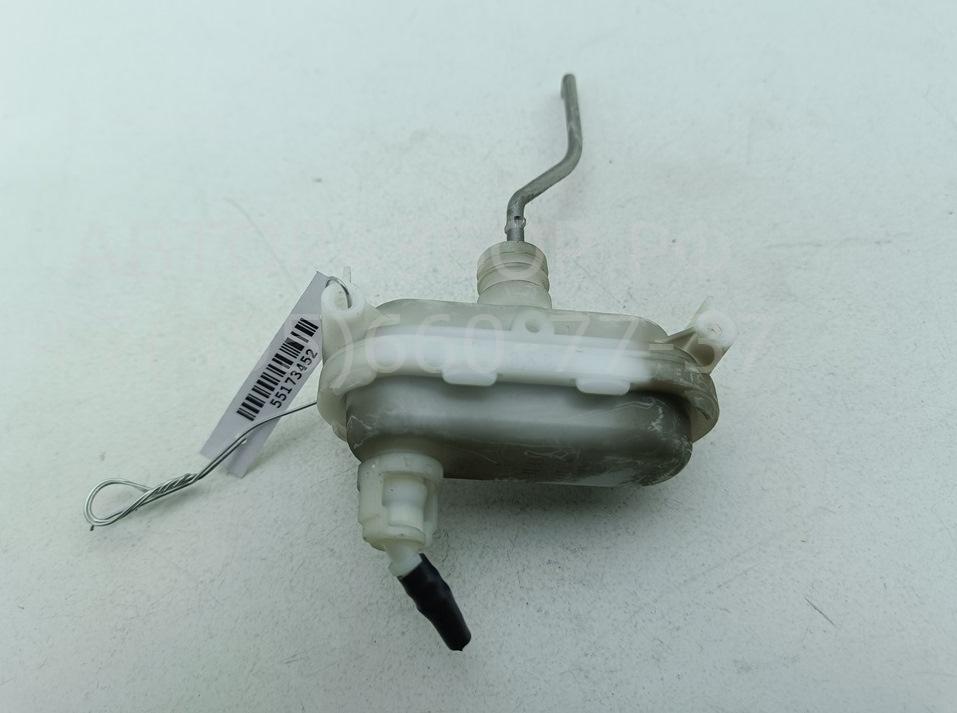 Активатор замка багажника