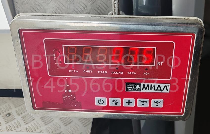 Обшивка крышки багажника