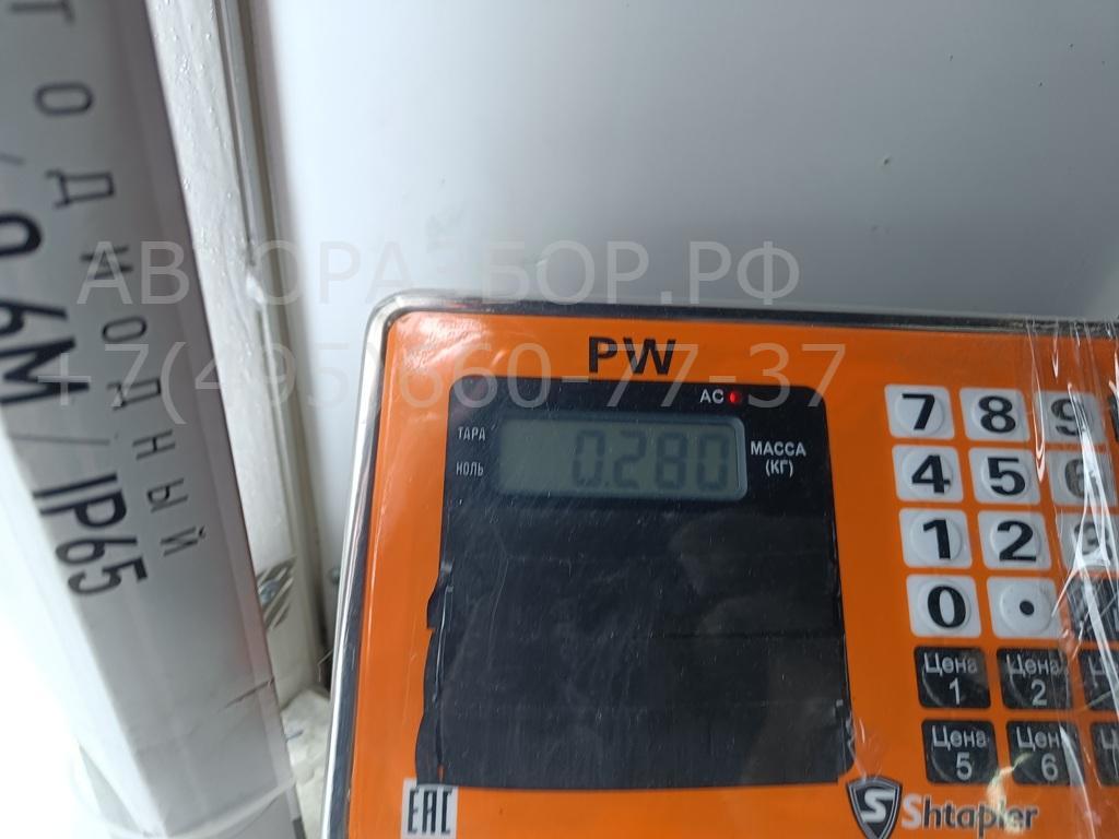 Накладка крышки багажника