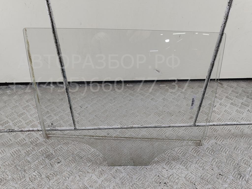 Стекло двери задней правой