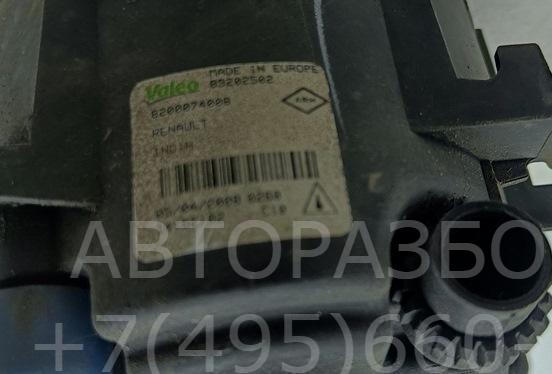 Фара противотуманная правая