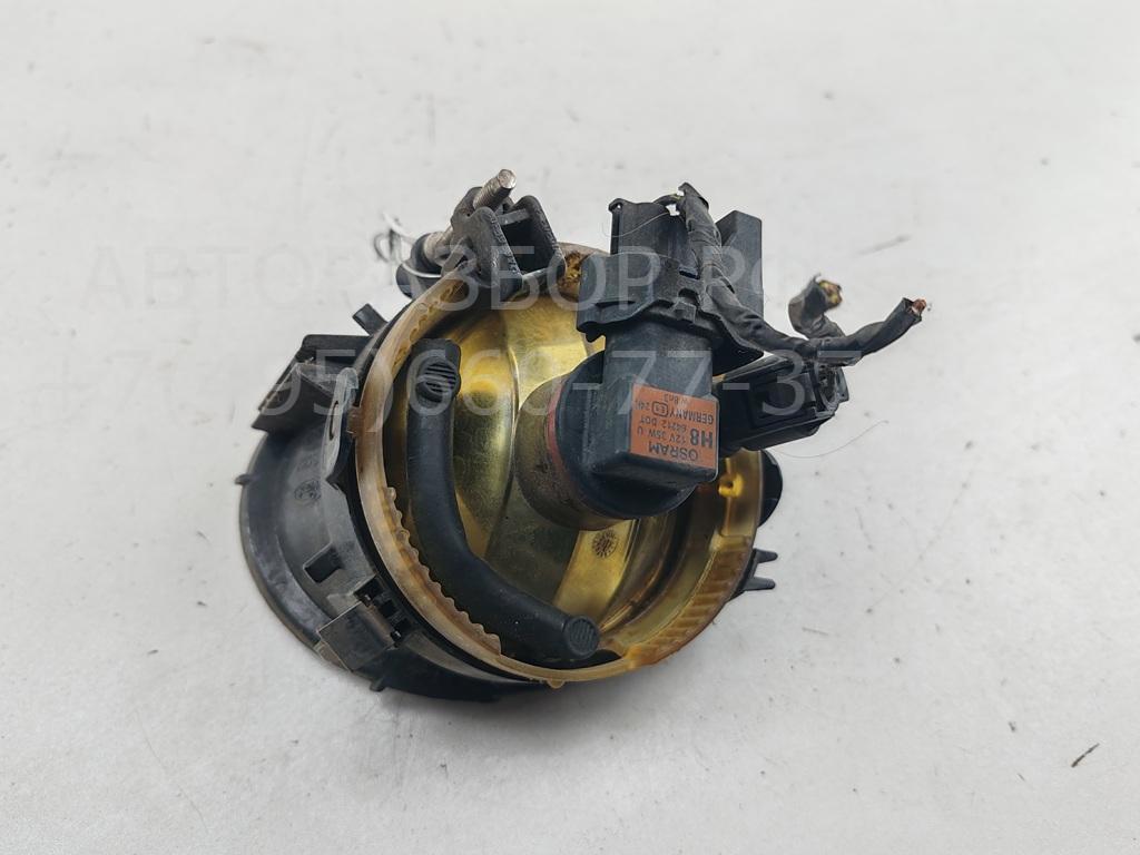 Фара противотуманная левая