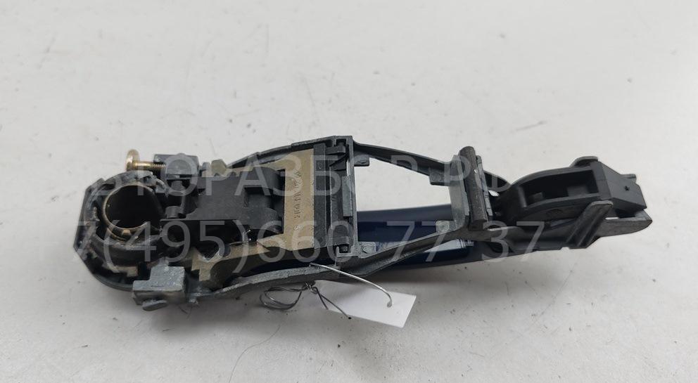 Ручка двери передней наружная правая