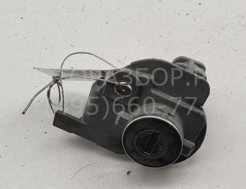 Вставка замка двери