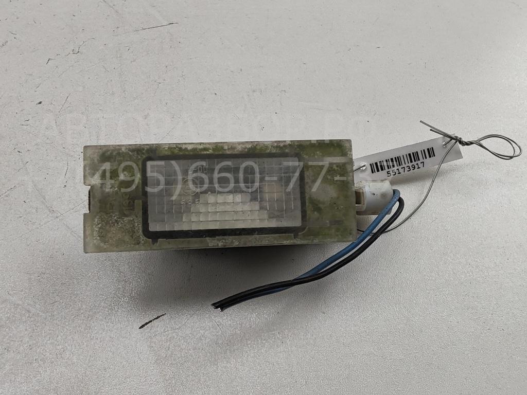 Фонарь подсветки номера