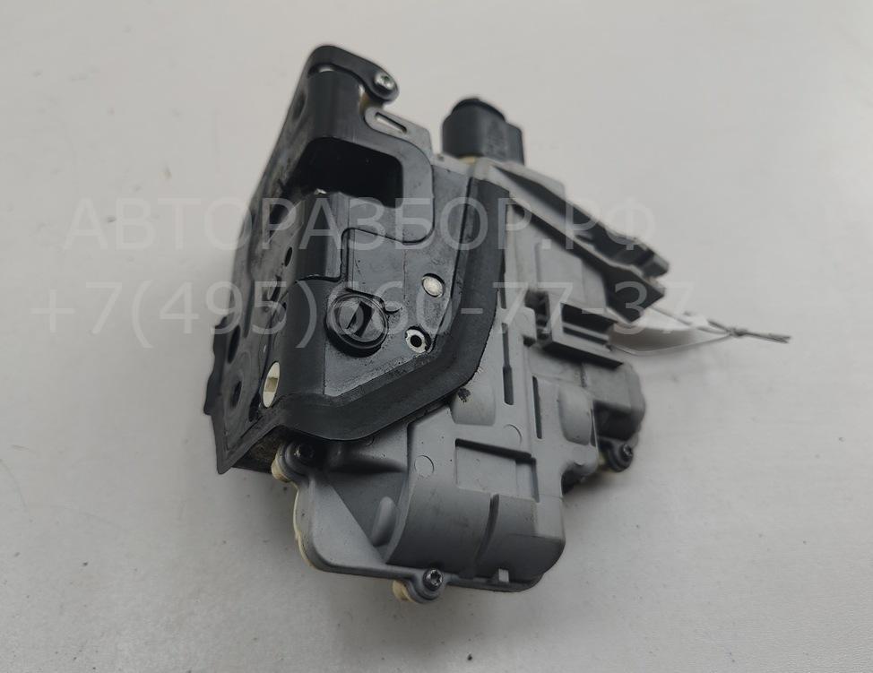 Замок двери задней правой