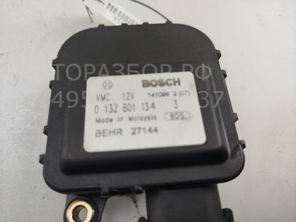 Моторчик заслонки печки