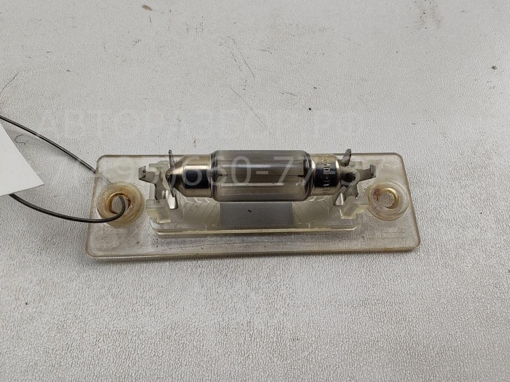 Фонарь подсветки номера