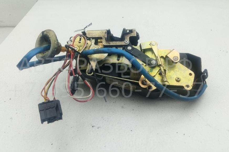 Замок двери задней правой