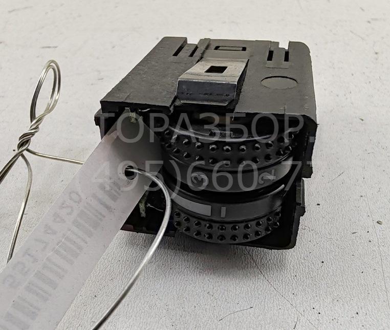 Кнопка корректора фар