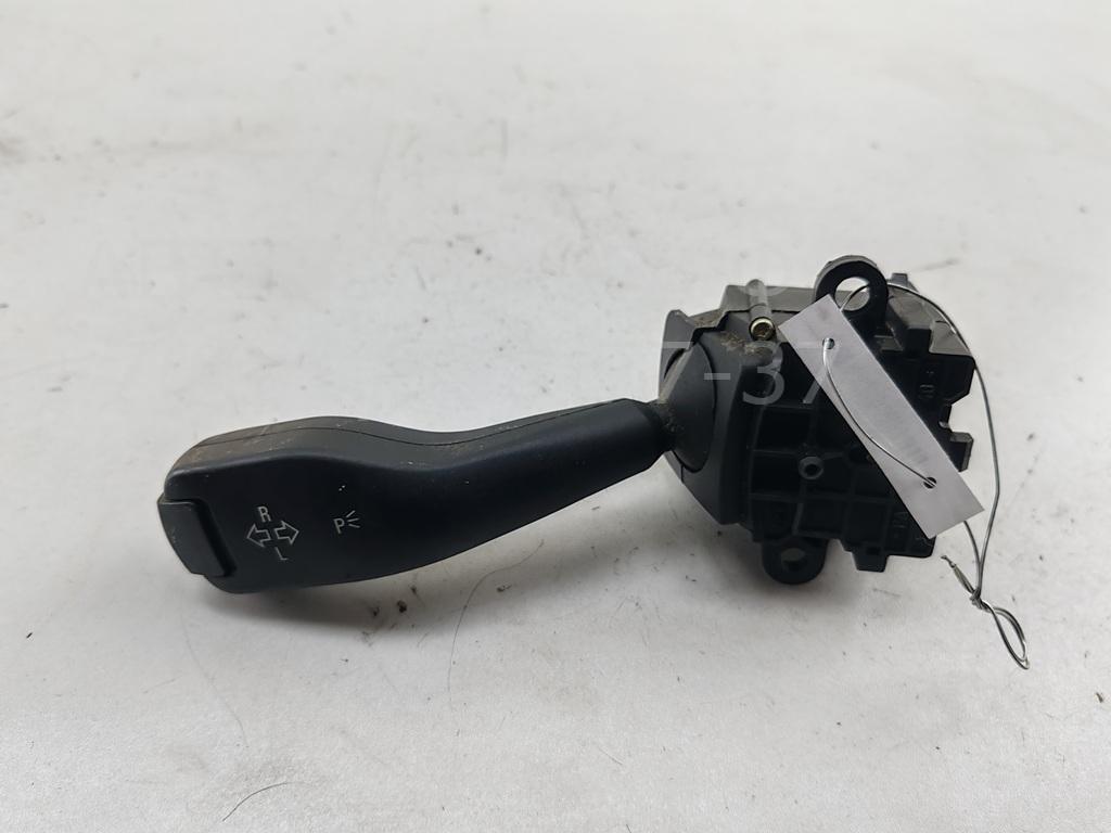 Переключатель поворотов подрулевой