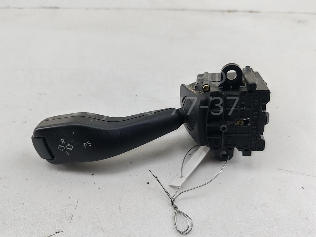 Переключатель поворотов подрулевой