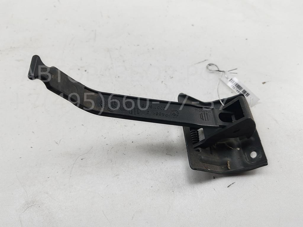 Ручка открывания капота