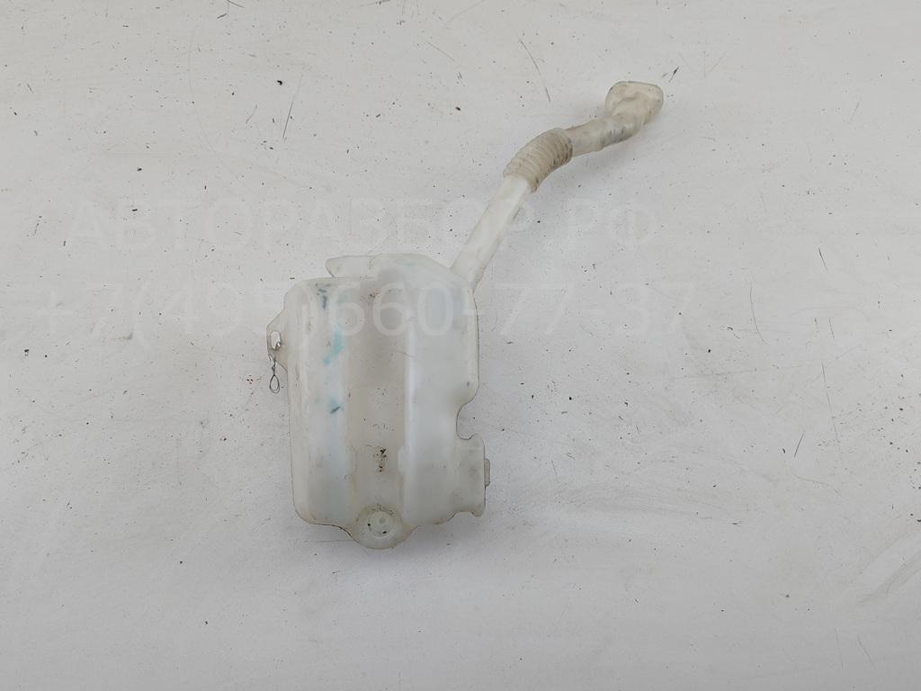 Бачок омывателя лобового стекла