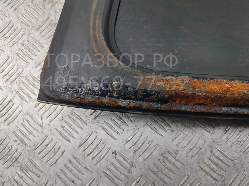 Стекло заднее