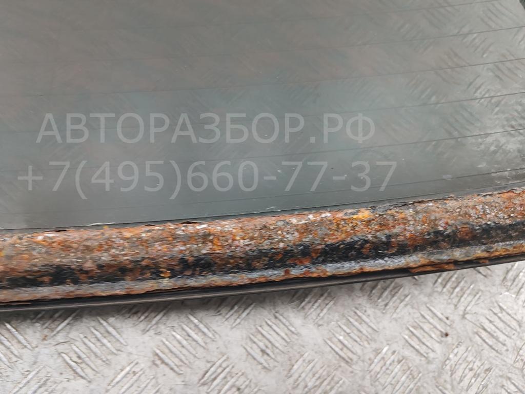 Стекло заднее