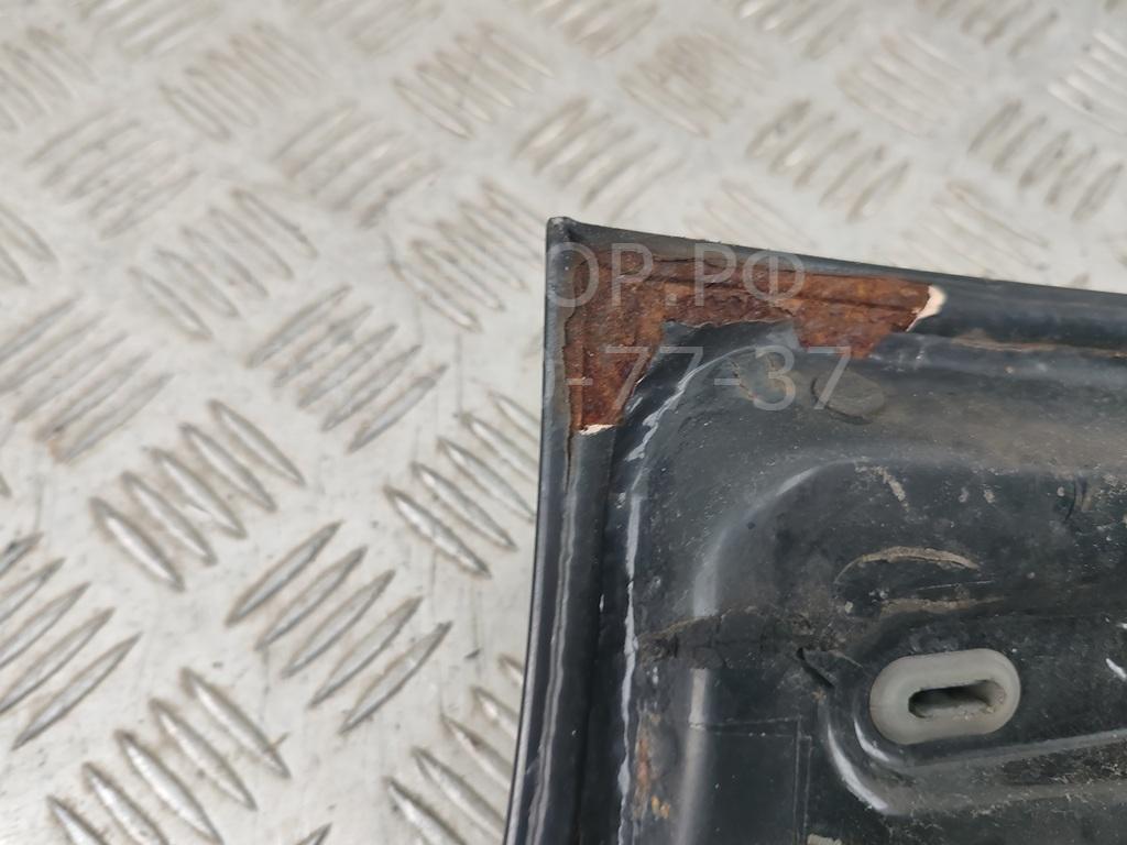 Стекло заднее