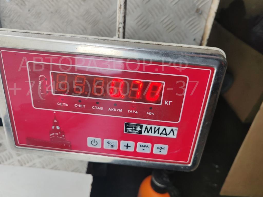 Обшивка крышки багажника