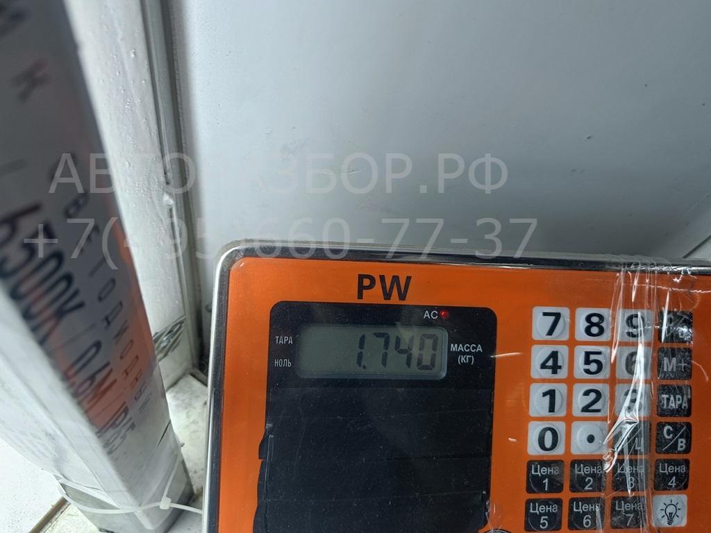 Стекло двери передней левой (форточка)