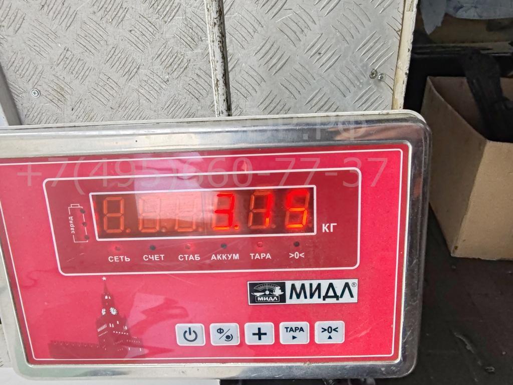 Стекло двери передней правой