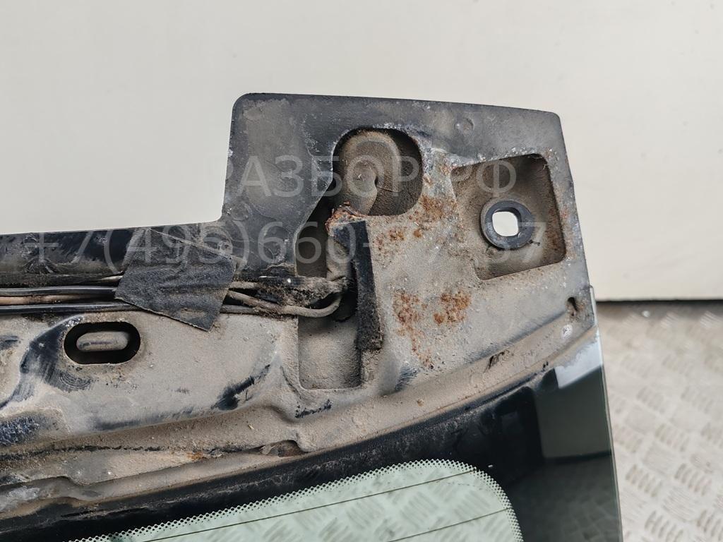 Стекло заднее