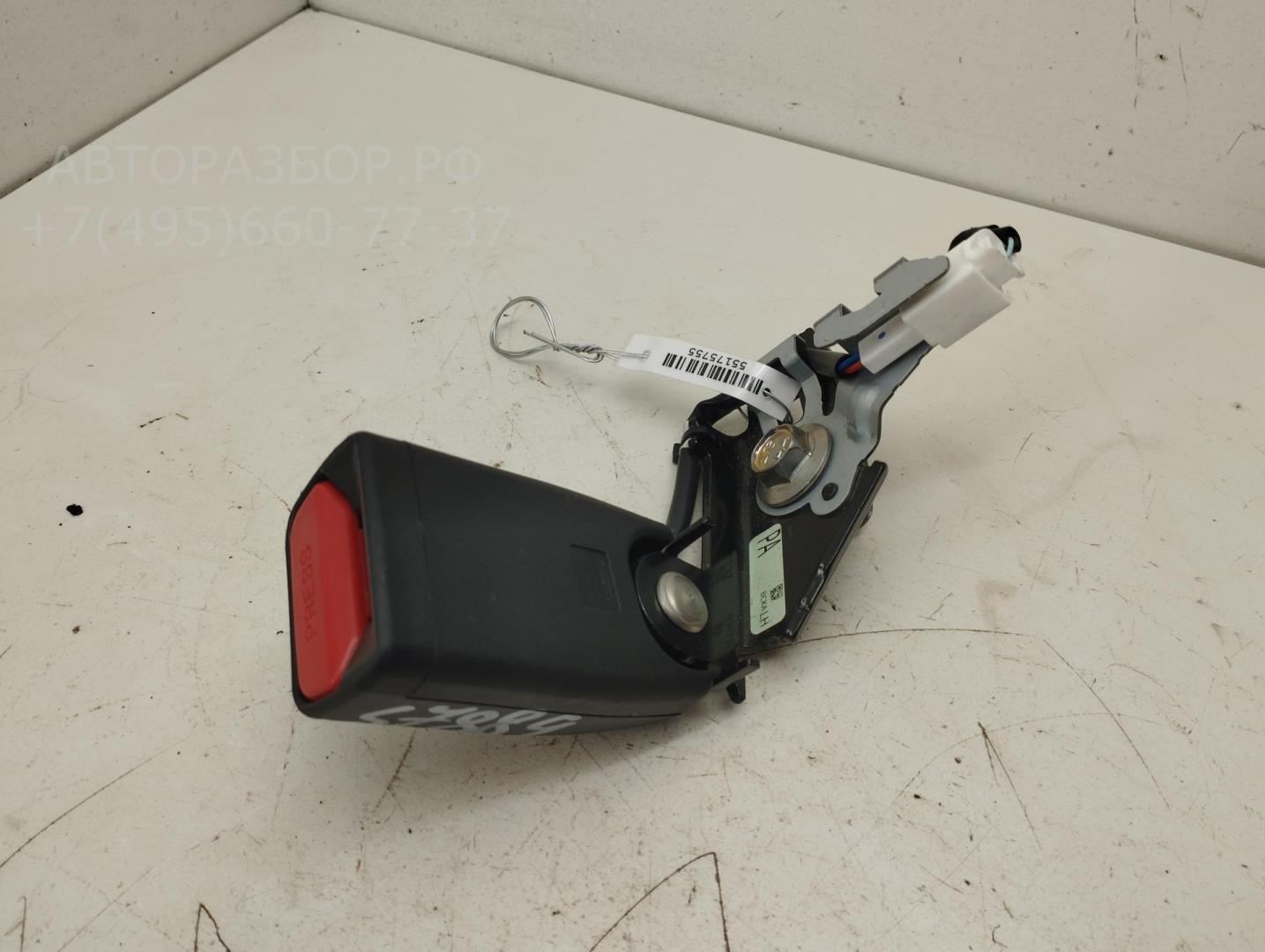 Ответная часть ремня безопасности