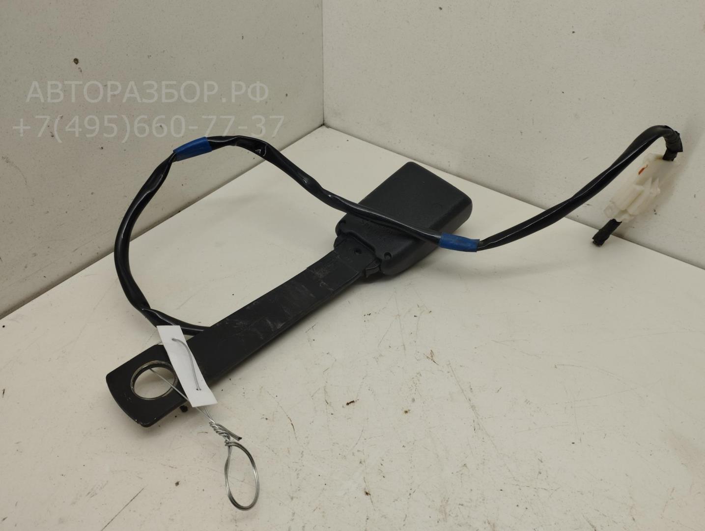 Ответная часть ремня безопасности