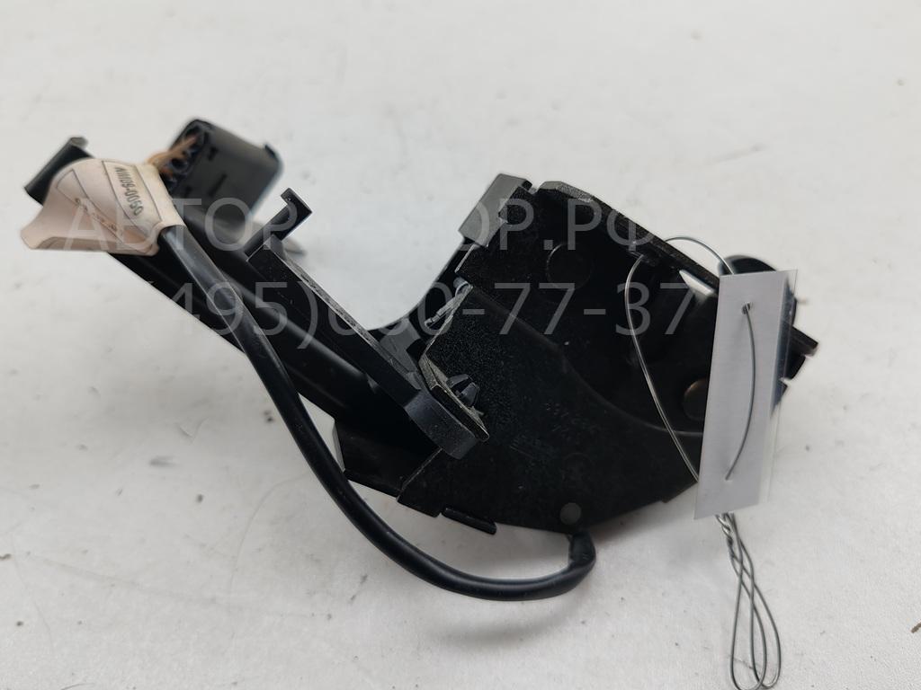 Замок багажника