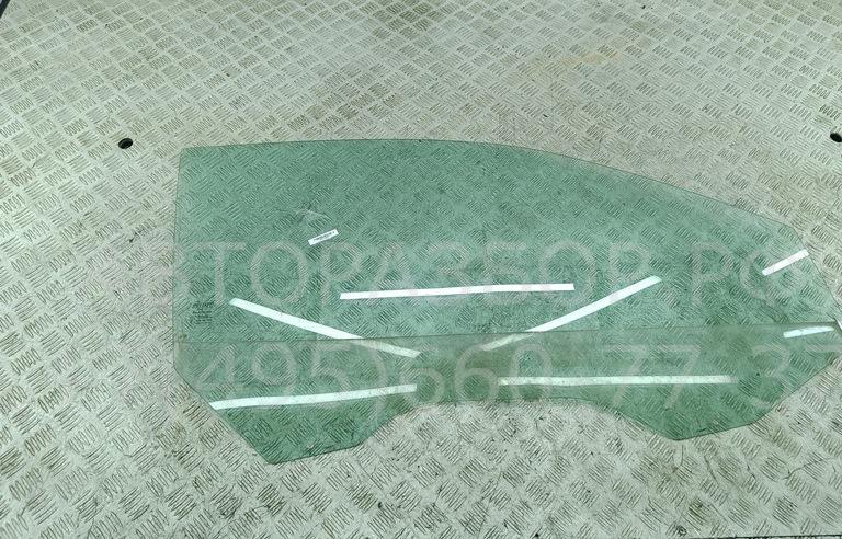 Стекло двери передней правой