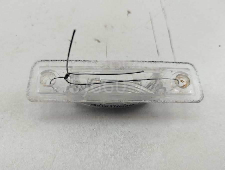 Фонарь подсветки номера