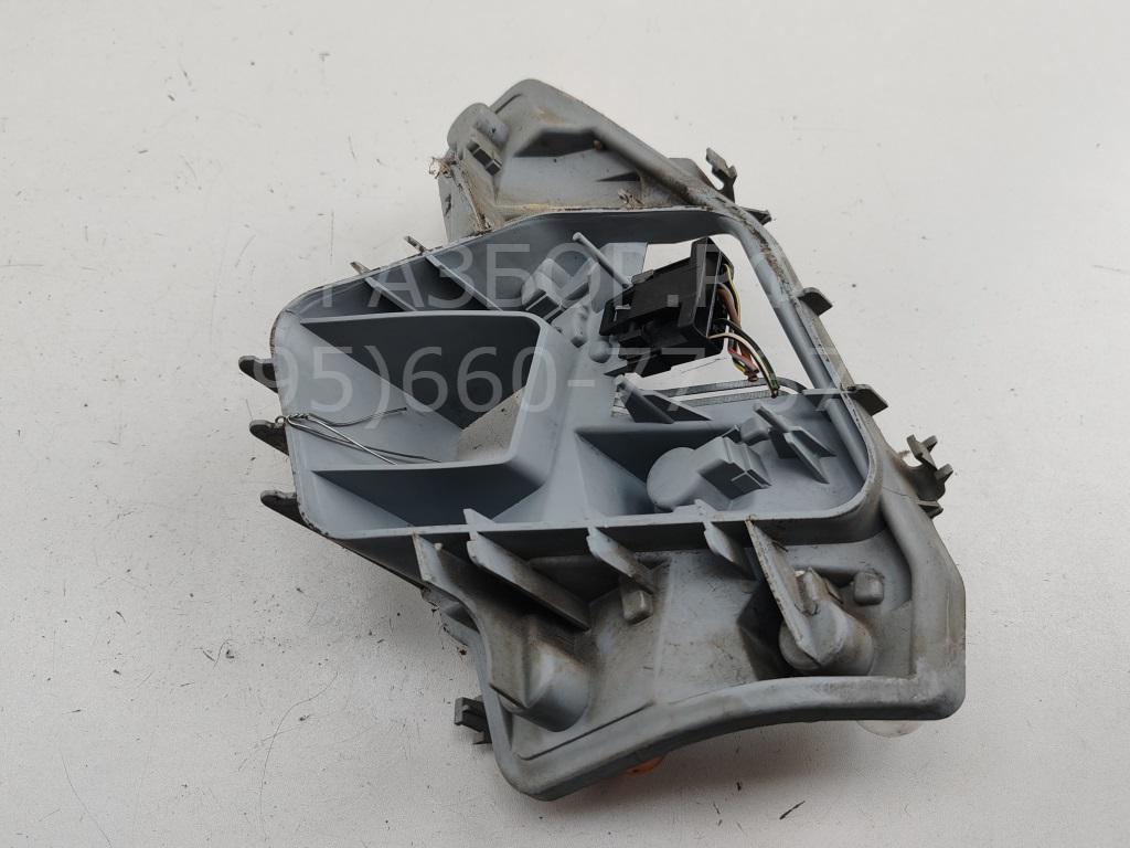 Плата заднего фонаря правого