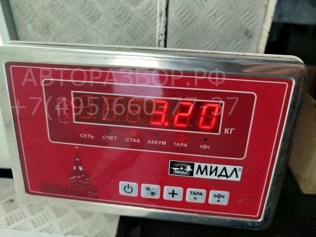 Стекло двери передней правой