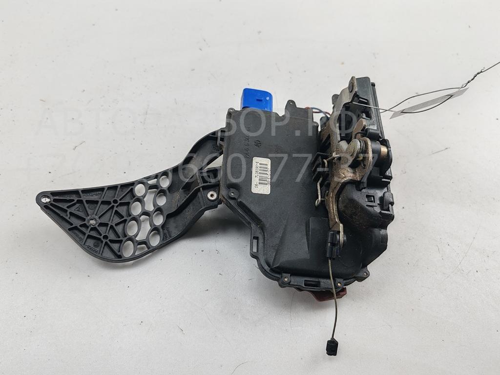 Замок двери задней правой