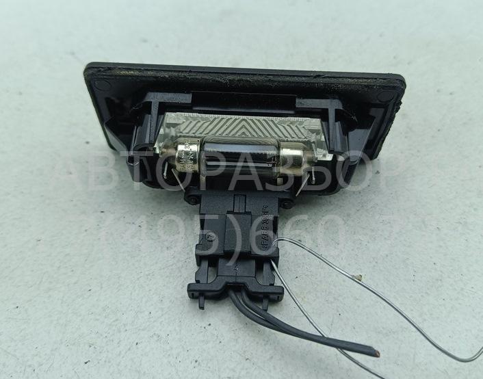 Фонарь подсветки номера