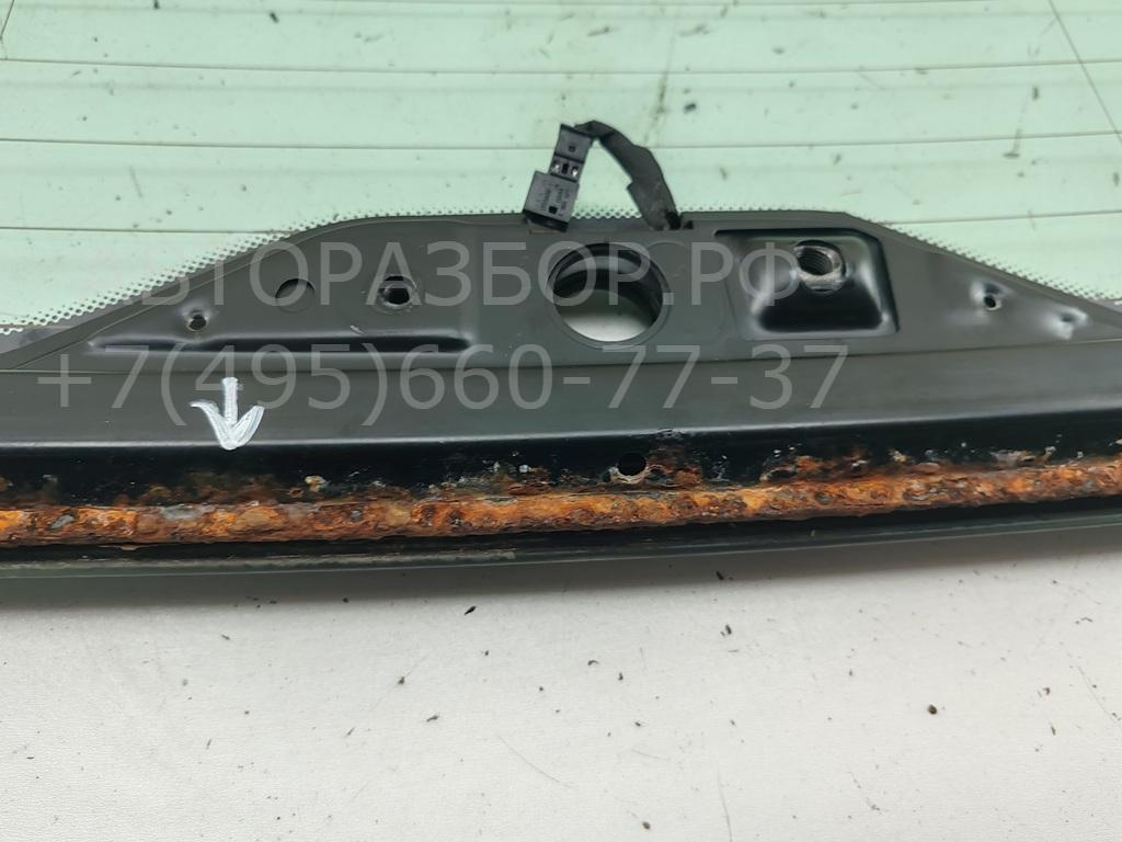 Стекло заднее