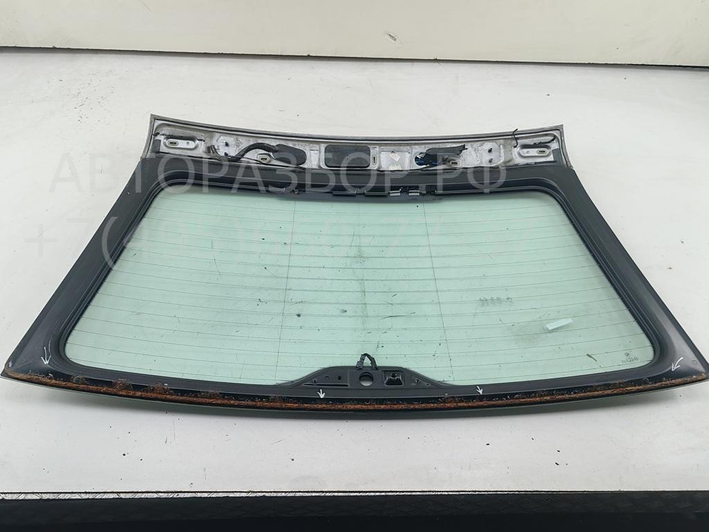 Стекло заднее