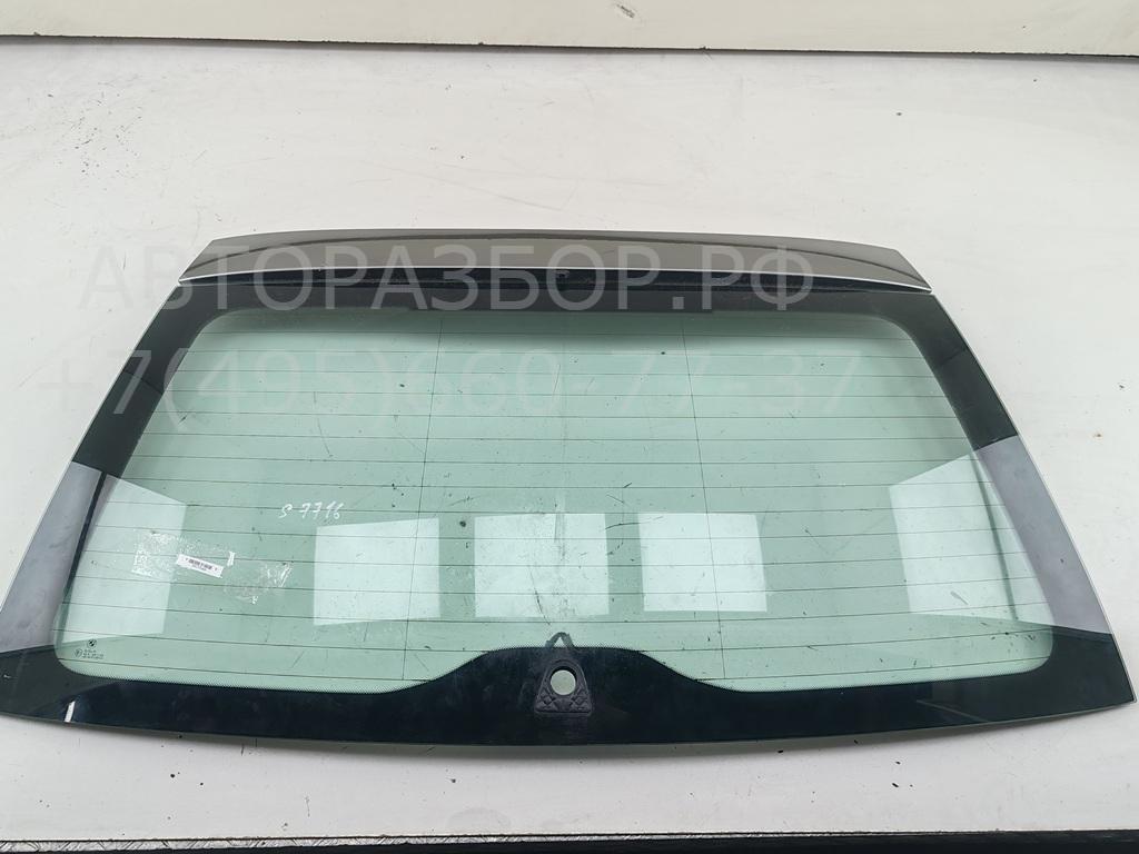 Стекло заднее